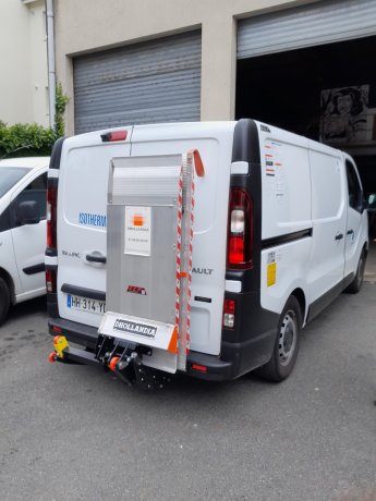 trafic elec cantine 2.JPG