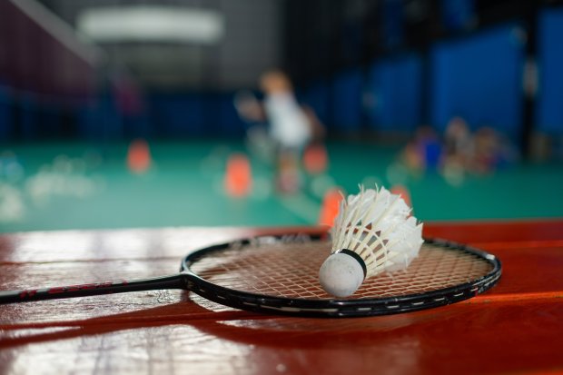 badminton-shuttlecock-racket-with-blur-player-backgroundxa.jpg