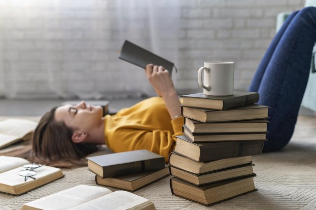 medium-shot-woman-reading.jpg